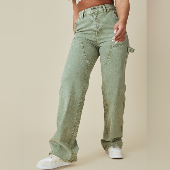 NWOT PrettyLittleThing Olive Green Seam Detail Panel Straight/Wide Leg Jean, 8 - Picture 2 of 10